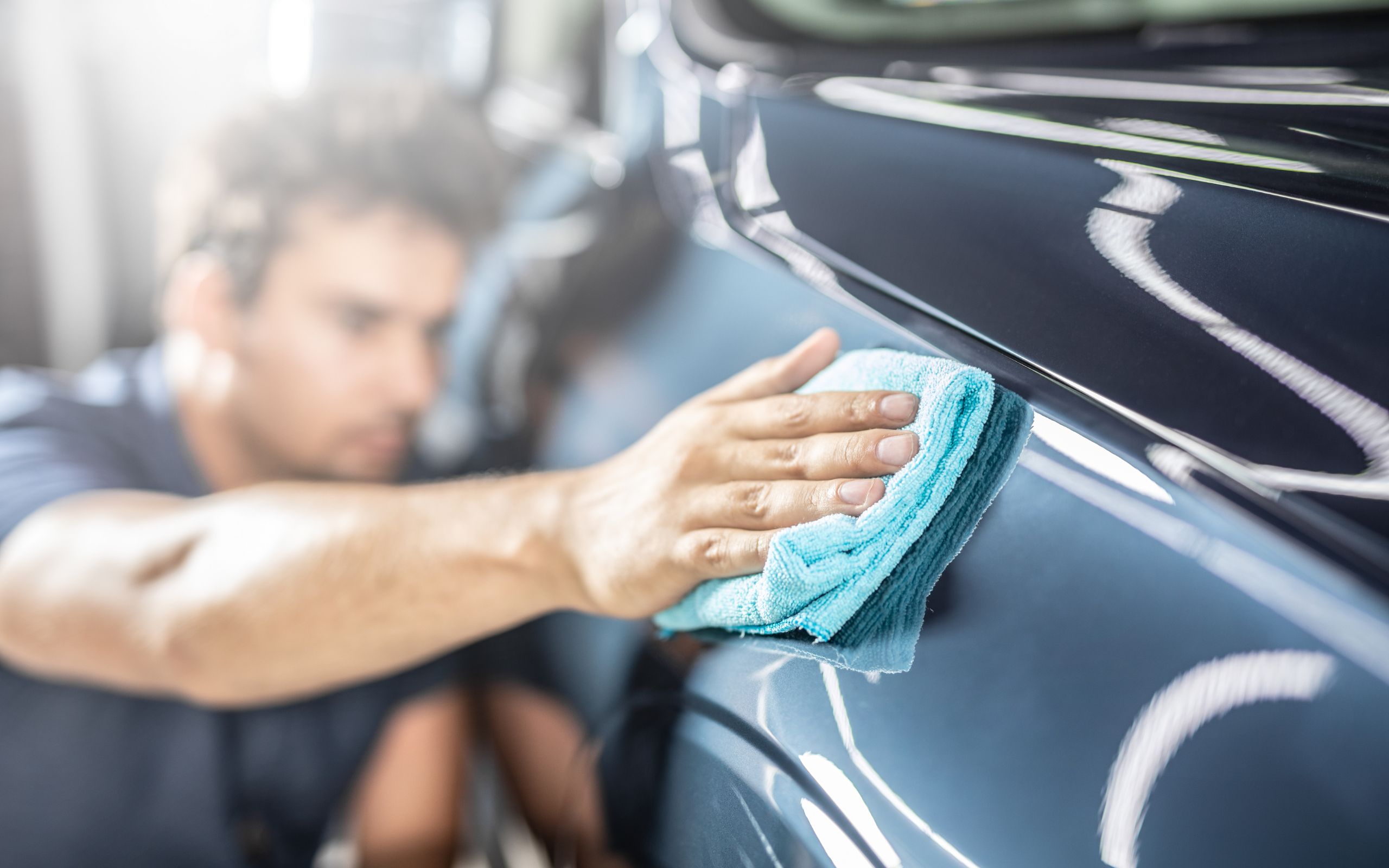 Car Detailer VS Conventional Car Wash 