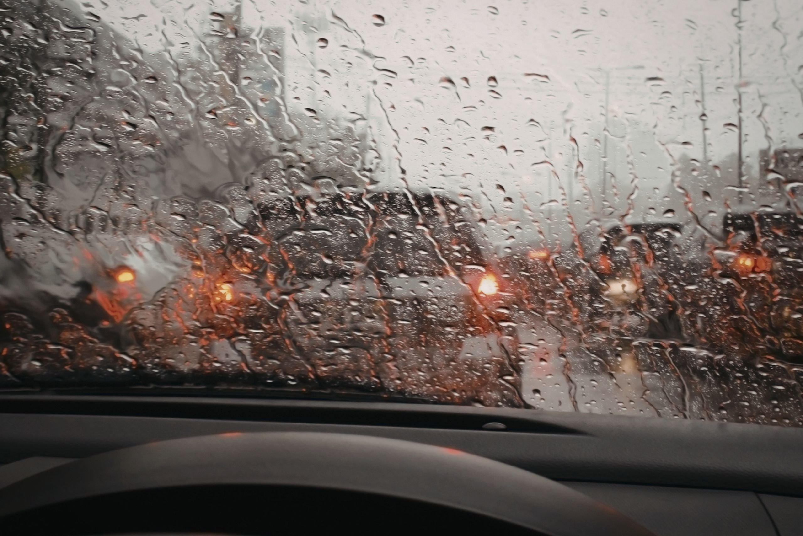driving in heavy rain